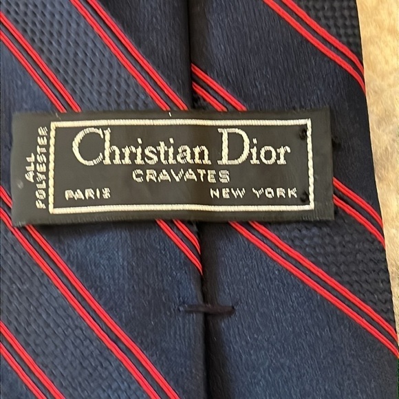 DIOR Vintage Luxury Navy & Red Striped Men’s Tie 56”L - Picture 6 of 6
